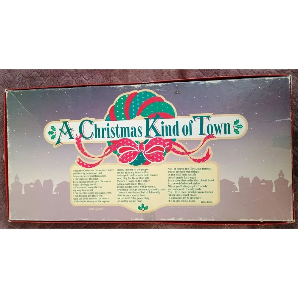 Panoramic Christmas Town USA 700 Piece Jigsaw Puzzle 13